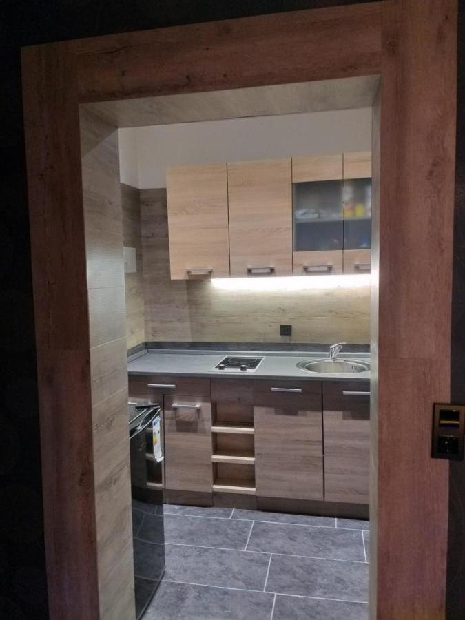 Modern Hoteliving กีเซิน ภายนอก รูปภาพ