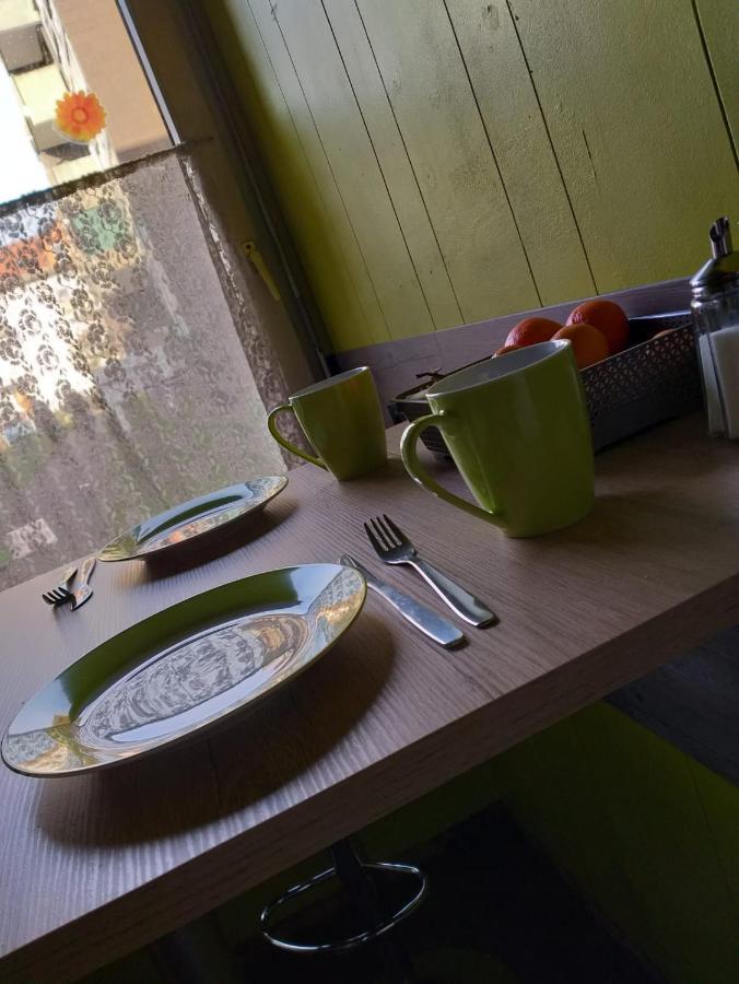 Modern Hoteliving กีเซิน ภายนอก รูปภาพ