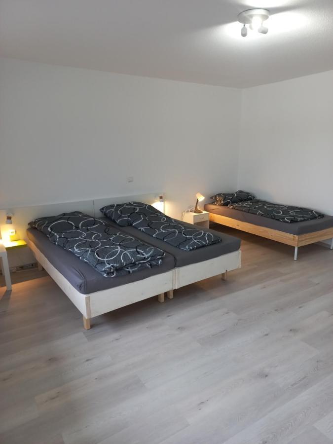 Modern Hoteliving กีเซิน ห้อง รูปภาพ