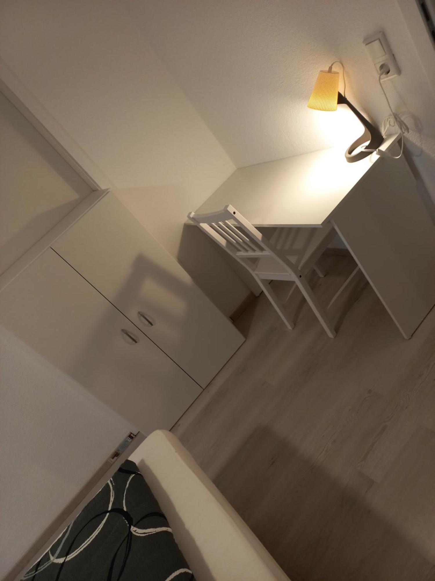 Modern Hoteliving กีเซิน ห้อง รูปภาพ