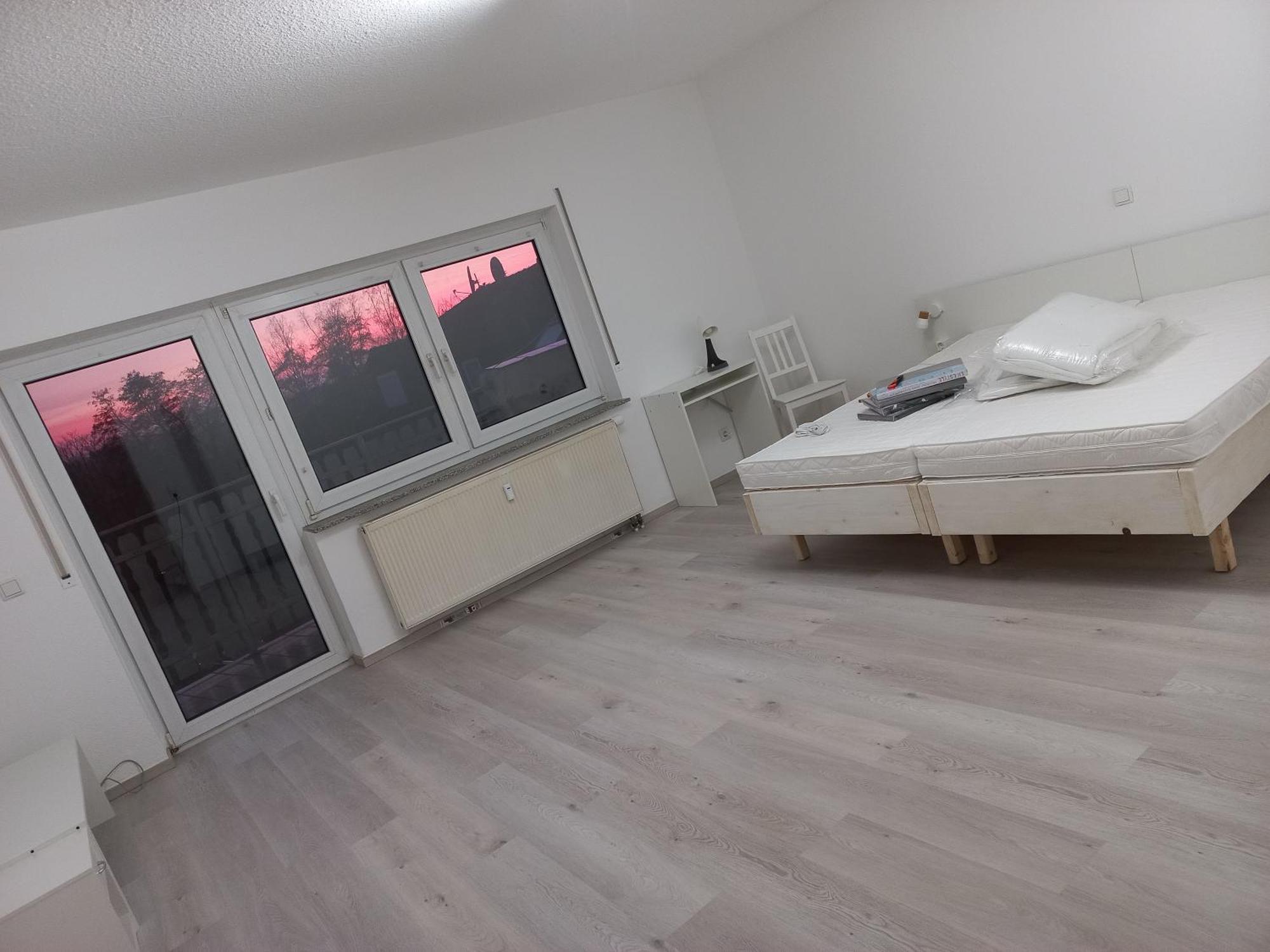 Modern Hoteliving กีเซิน ห้อง รูปภาพ